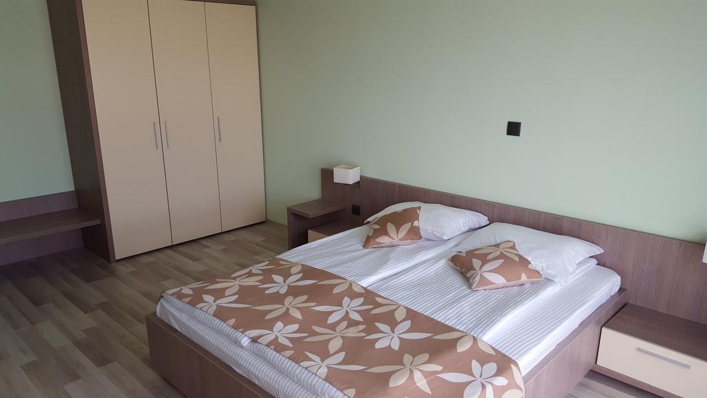 ביאלה Iva Resort חדר תמונה